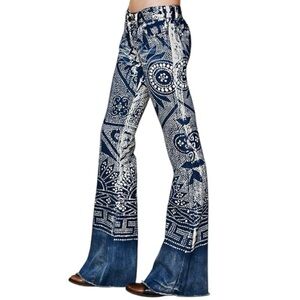 Free People Womens Size 26 Blue Discharge Bali Malaya Wash Boho Chic Flare Jeans